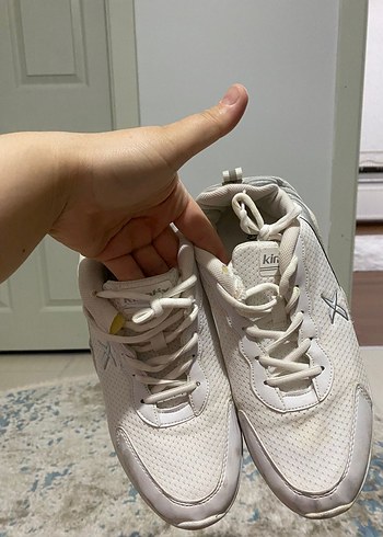 Beyaz Bağcıklı Stiletto Topuklu Kadın Spor Ayakkabı Kinetix