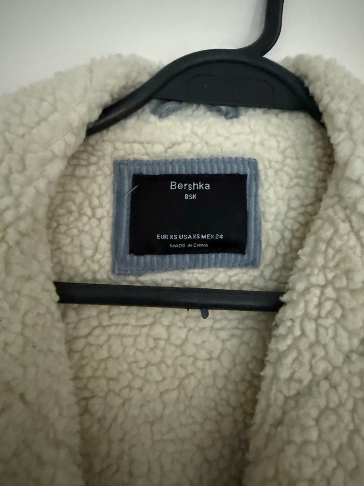 Bershka mavi kürklü ceket - Görsel 3