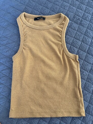 halter yaka crop