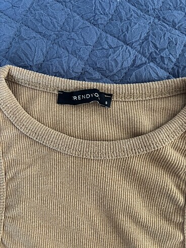 s Beden camel Renk halter yaka crop