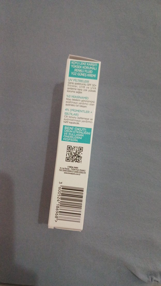 L'Oréal Paris Bright Reveal Renkli Güneş Kremi SPF 50 - Görsel 3