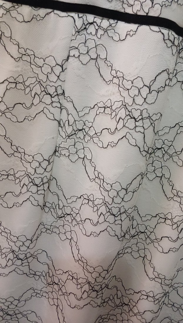 Dantel İşlemeli Beyaz Elbise - Görsel 2