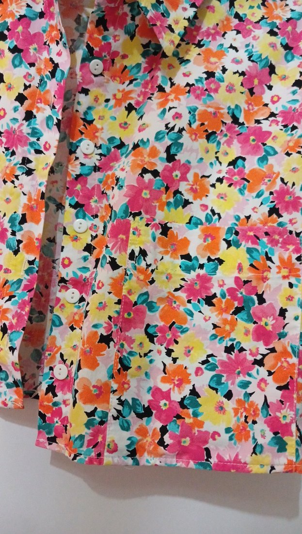 Çiçek Desenli Kısa Kollu crop gömlek - Görsel 3