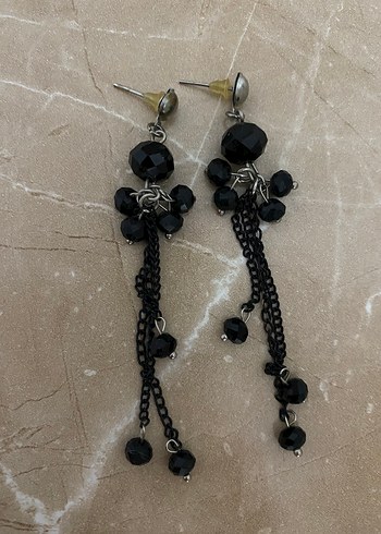  Beden Uzun Siyah Gotik Boncuklu Küpeler