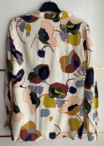 Çiçek Desenli Düğmeli Kadın Gömlek - Görsel 2