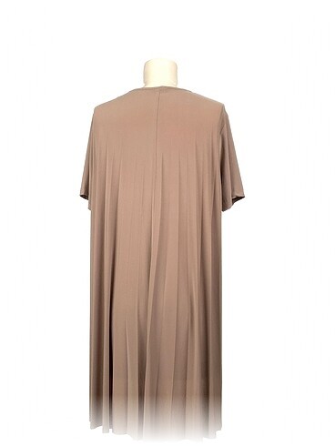 l Beden PreLoved Tunik %70 İndirimli.