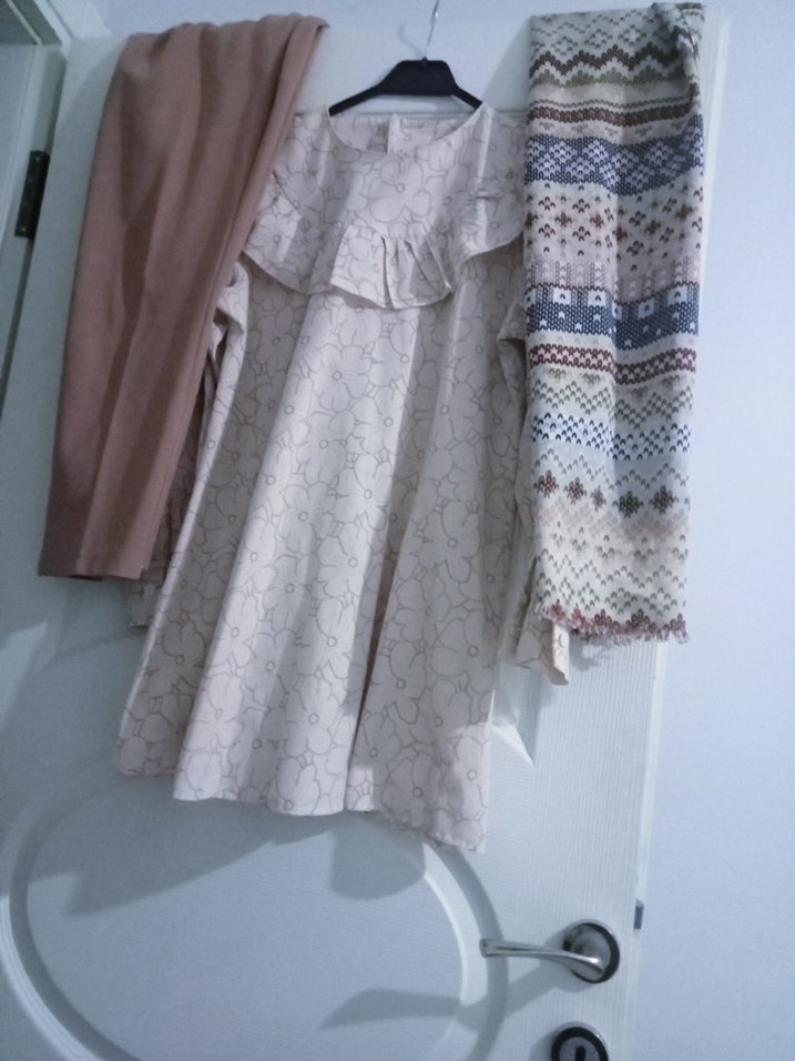 Nakışlı Volanlı tesettür 3 lü takım - Görsel 5