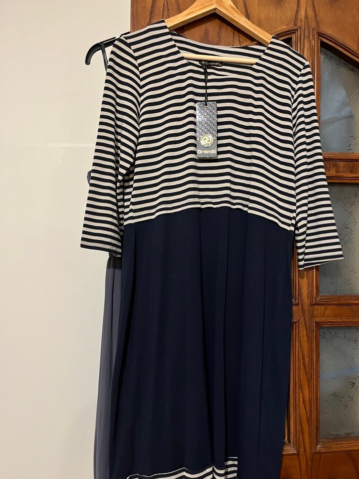 Lacivelt krem Çizgili Uzun Kollu triko Elbisesi ve uzun yelek - Görsel 2