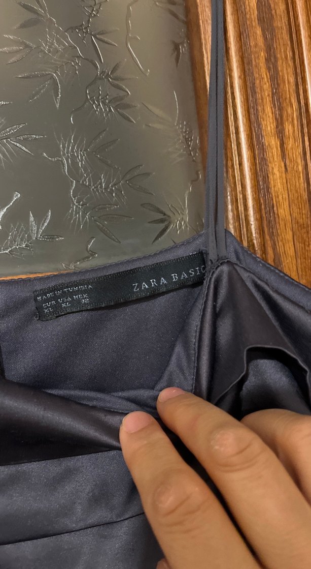 Gri Straplez Pilili dizlerde şifon saten karışımı Elbise - Görsel 3