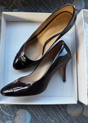 Coach Kadın Kahverengi Parlak Topuklu Ayakkabı - Görsel 2