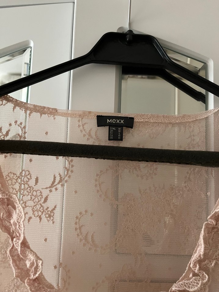 Bej Dantel Detaylı V Yakalı Kadın Bluz - Görsel 2