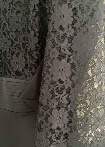 Dantel Detaylı Siyah Midi Ofis Elbisesi - Görsel 3