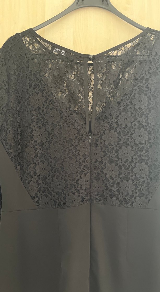 Dantel Detaylı Siyah Midi Ofis Elbisesi - Görsel 5