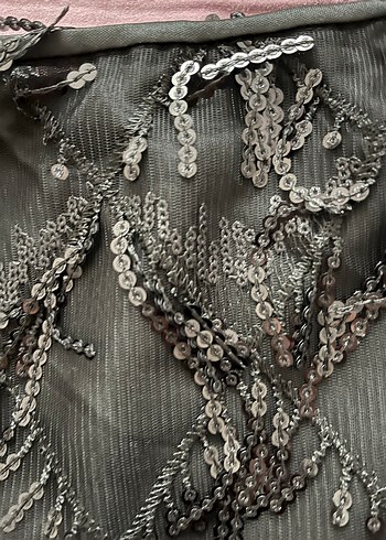 Payet İşlemeli etek mini mango değil - Görsel 2