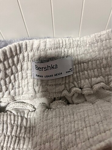 Bershka bershka alt