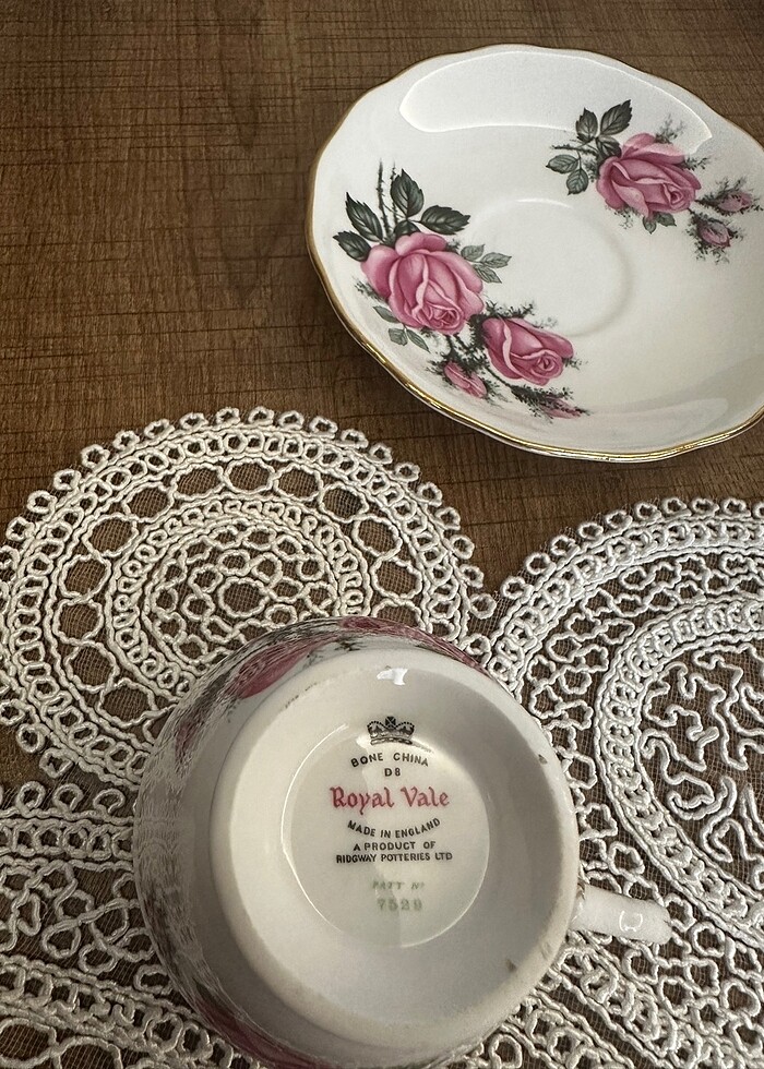 İngiliz porseleni Royal fincan - Görsel 2