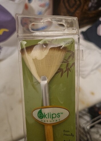 Eklips fan fırçası highlighter aydinlatici 