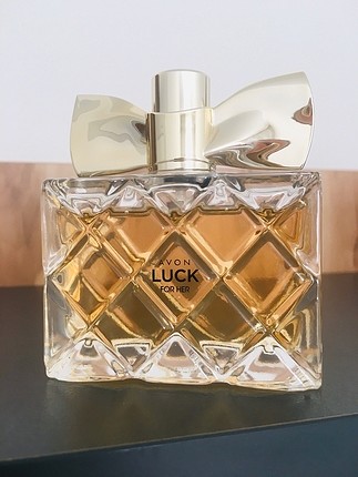 universal Beden Avon luck parfüm 