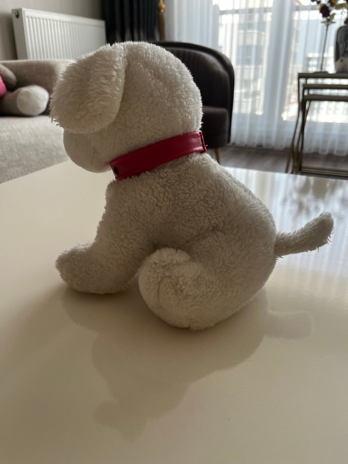 Beyaz Peluş Köpek Oyuncak - Görsel 3