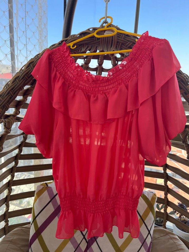 Kısa Kollu Kırmızı Fırfırlı Bohem Bluz - Görsel 2