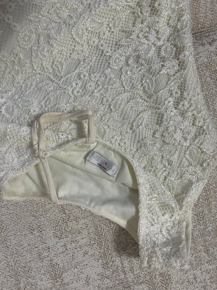 Nakışlı Beyaz elbise - Görsel 4