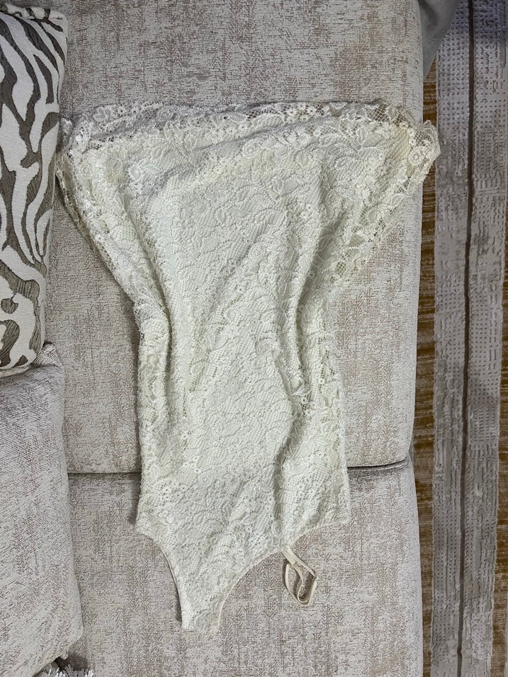 Nakışlı Beyaz elbise - Görsel 2