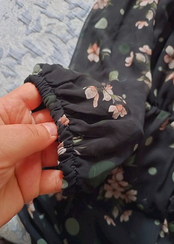 Siyah Çiçek Desenli Uzun Elbise - Görsel 6