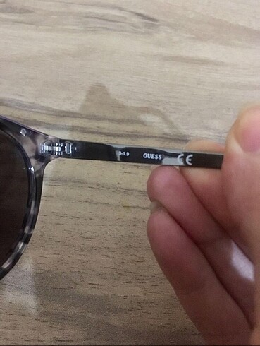 Beden çeşitli Renk Guess Güneş Gözlüğü