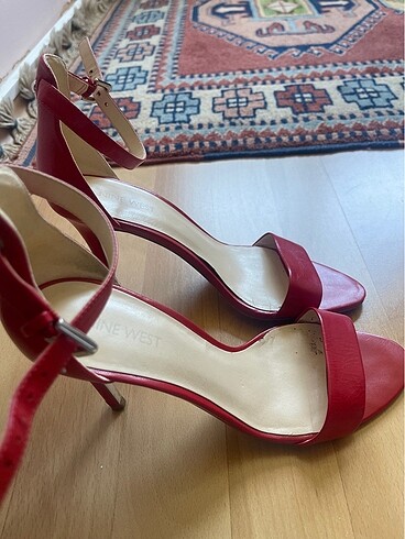 38 Beden Çooook şık ninewest ayakkabı