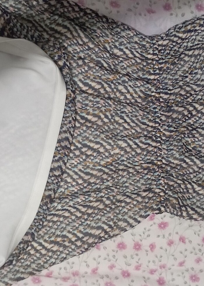 Desenli Elbise - Görsel 3