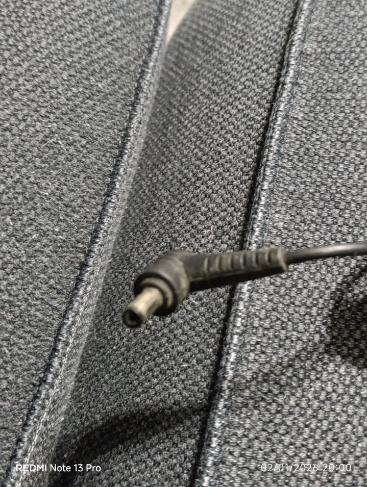 delta 19v 3.42a adaptör - Görsel 3