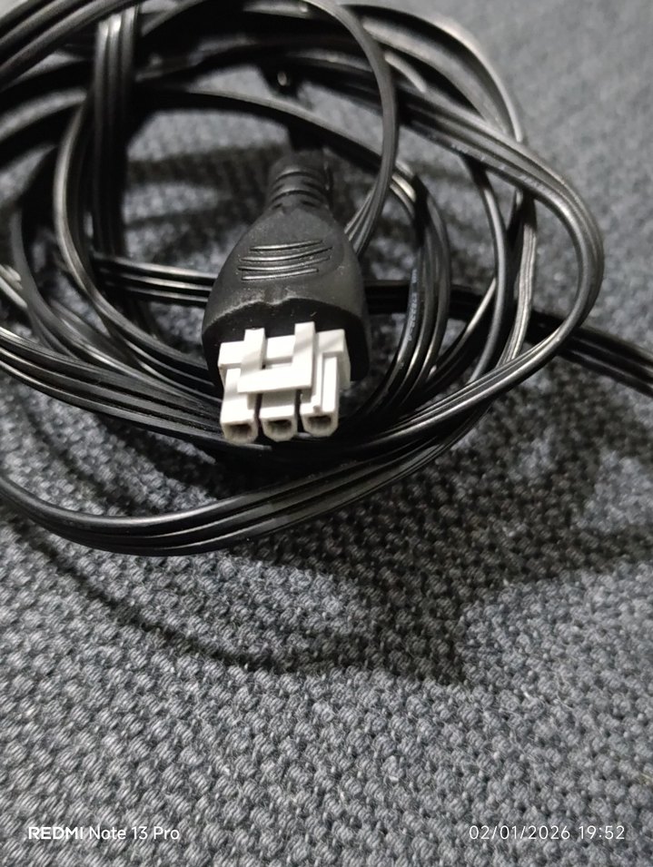 HP Siyah AC Güç Adaptörü 0957-2146 - Görsel 2