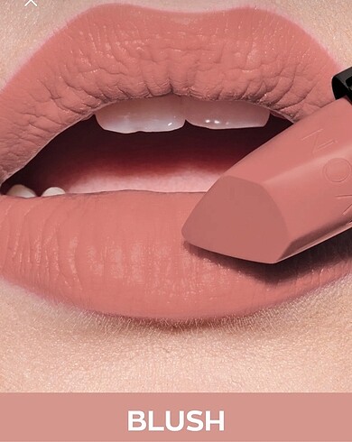 Avon Avon Ultra Mat Ruj Blush