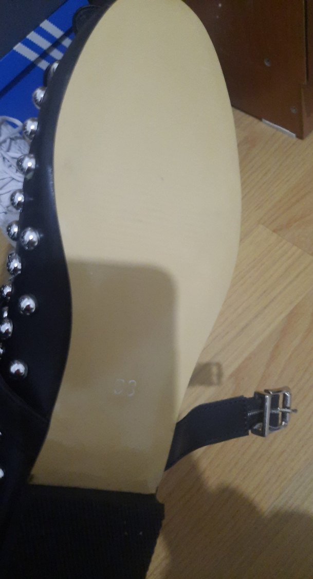 Siyah Zımbalı Tokalı Kadın  Ayakkabı - Görsel 4