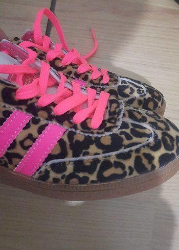 Leopar Desenli Pembe  Spor Ayakkabı - Görsel 2