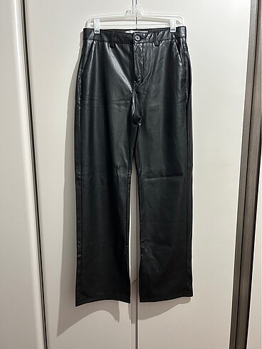 Bershka deri pantolon