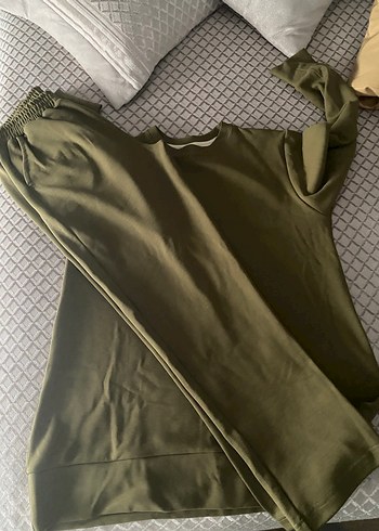 Kadın Haki Uzun Kollu Rahat Kesim Eşofman Takımı - Görsel 12