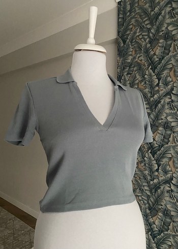 V Yaka Gri Kadın Tişört - Görsel 2