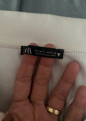 Beyaz V Yakalı Kısa Kollu Kadın Tişört - Görsel 5