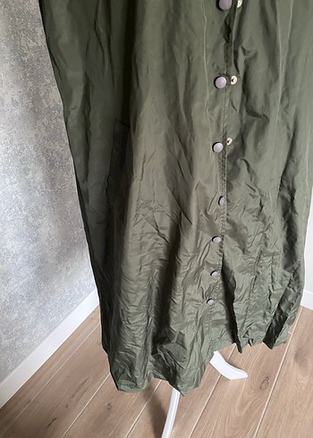 Kadın Kapüşonlu Uzun Haki Yağmurluk - Görsel 5