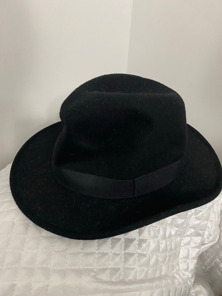 Siyah Süet Kadın Fötr Şapka - Görsel 4