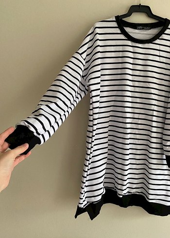Uzun Kollu Çizgili Kadın Tunik - Görsel 2