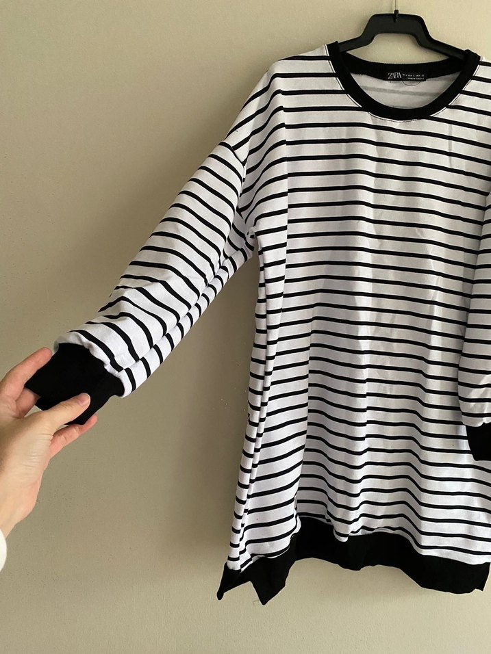 Uzun Kollu Çizgili Kadın Tunik - Görsel 2