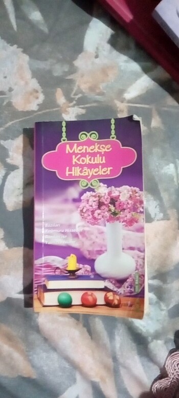 Menekşe kokulu hikayeler