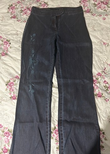 Lacivert Nakışlı Kadın Kot Pantolon