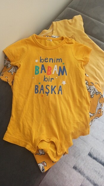 6 Ay Beden sarı Renk Bebek giyim