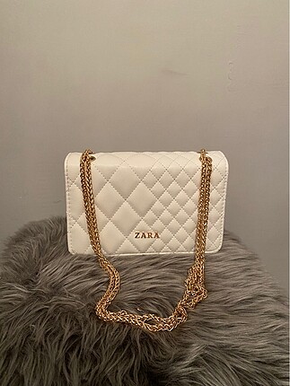 Zara çanta