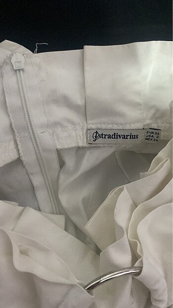 xs Beden Stradivarius yırtmaçlı etek