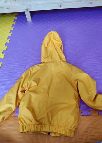 Kapüşonlu Sarı Erkek Çocuk Yağmurluk - Görsel 6