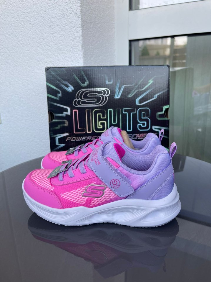 Skechers ışıklı - Görsel 2